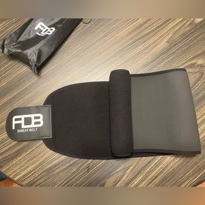 Fashion dollz boutique sweat belt